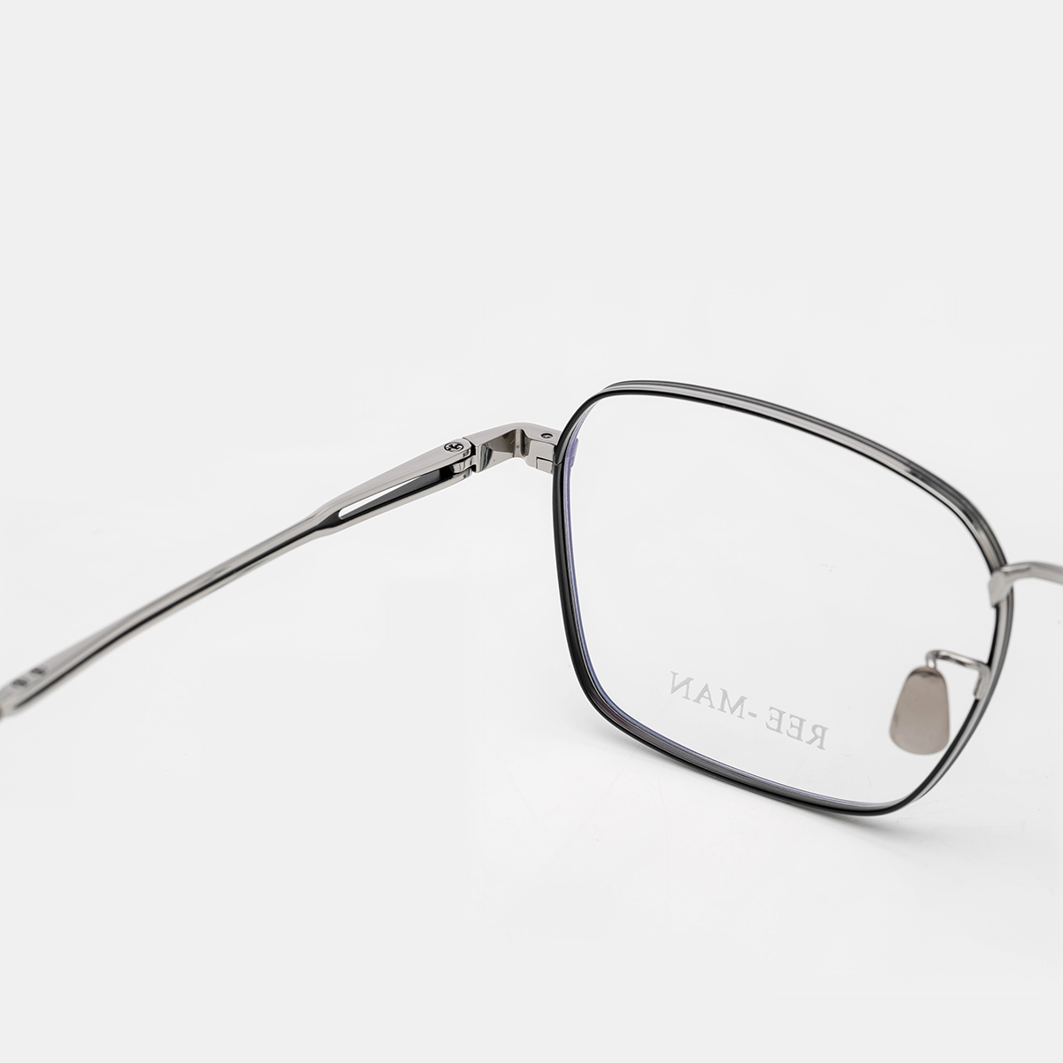 GỌNG KÍNH CẬN REEMAN TITANIUM 3773 C4 GHI ĐEN